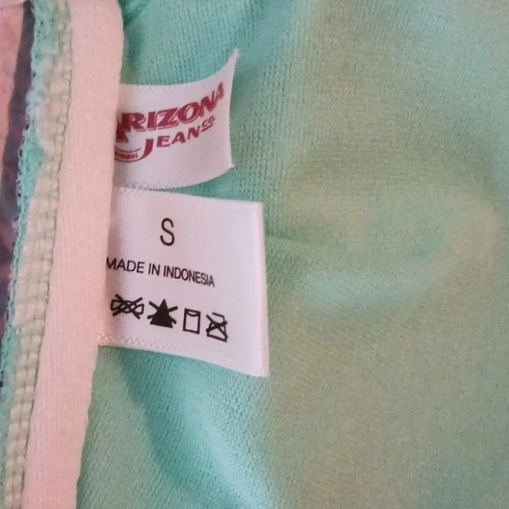 Arizona Jean Company brand new